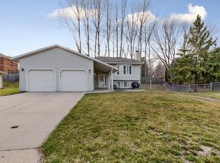 80 Radel Pl, Owatonna, MN 55060