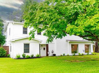 702 Riffle Ave, Port Neches, TX 77651