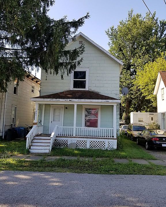Front  of house