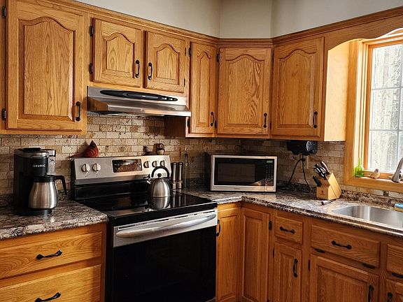 2nd image of 206 Liberty Rd