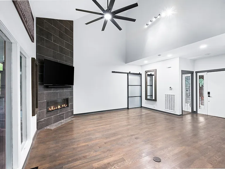 700 Harpeth Trace Dr — Photo 8