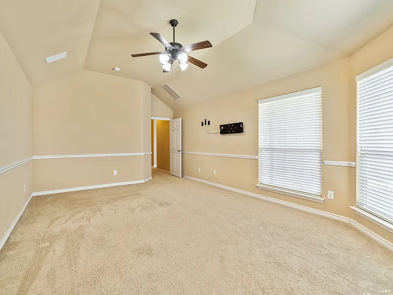 2527 Appaloosa Ln — Photo 14
