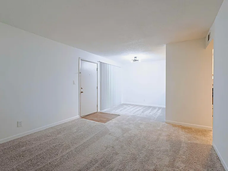 Enclave at North Point — Photo 87
