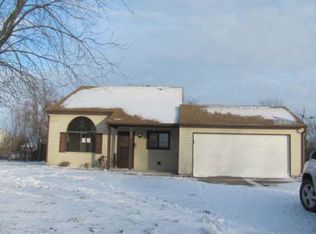 8331 Devonshire Rd, Columbus, IN 47201