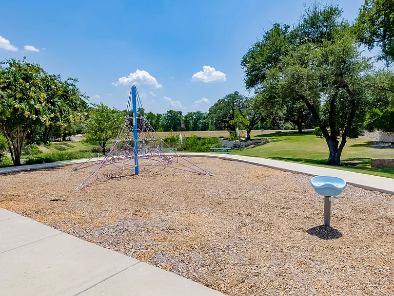 425 Arrowhead Vine St — Photo 41