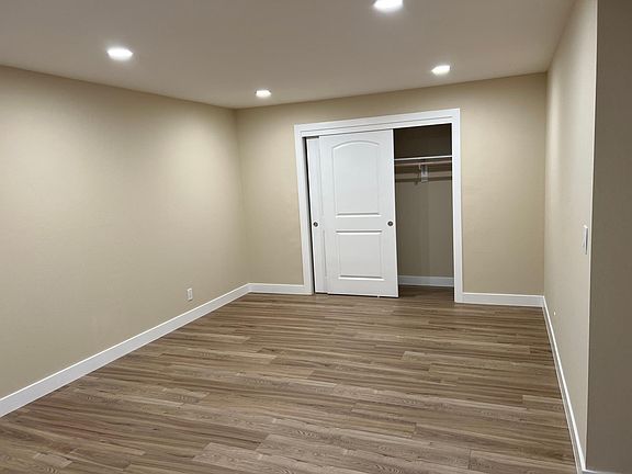2nd image of 2871 Lausanne Ct