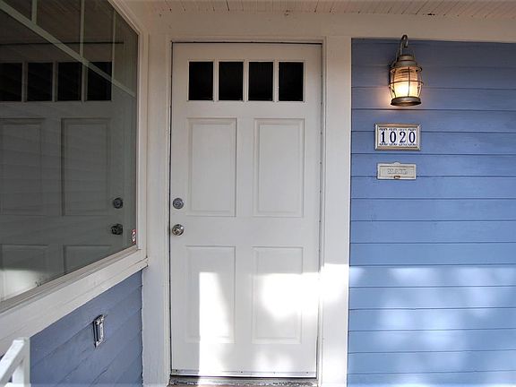 4th image of 1020 N Fries Ave