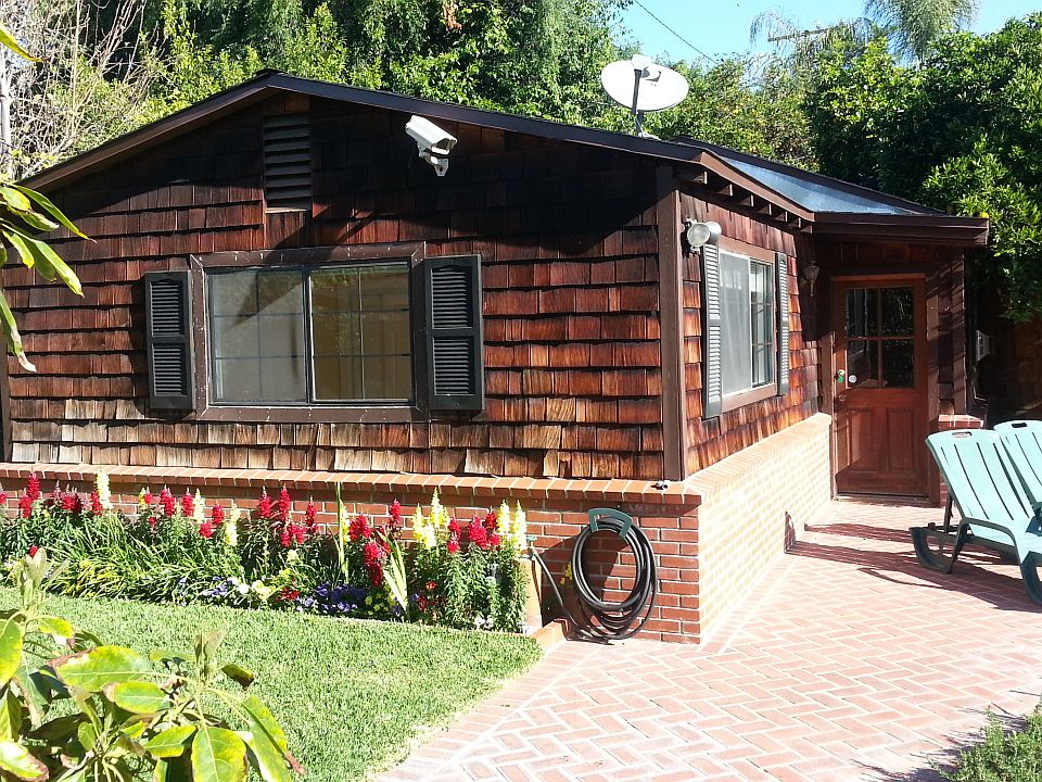 600 sq. ft. guest house