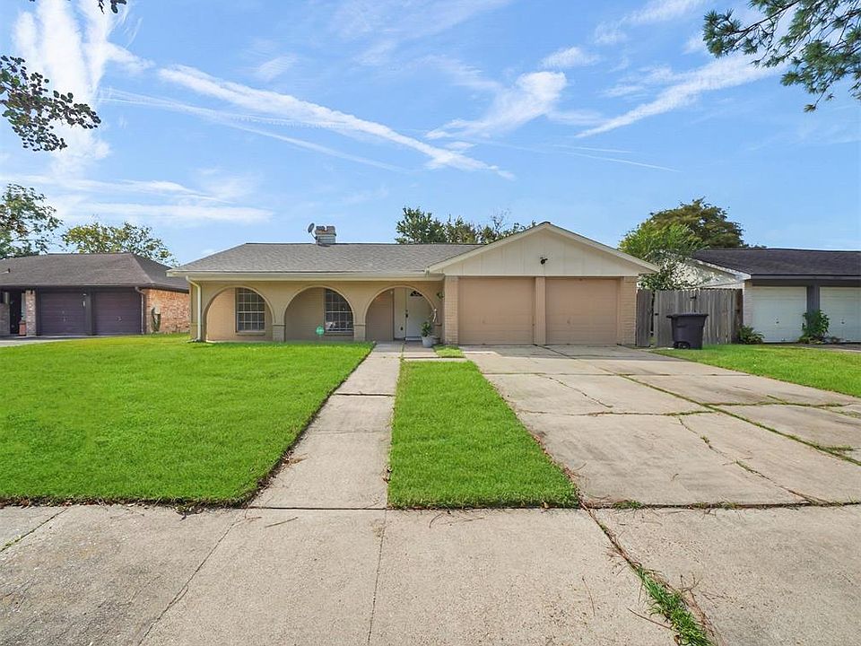1st image of 15318 Ohara Dr