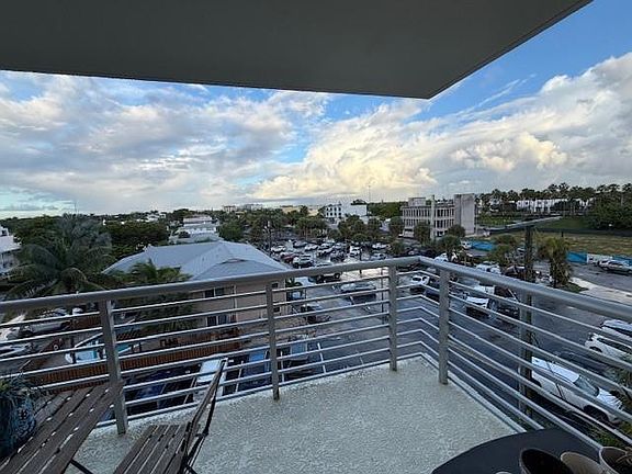 5th image of 2900 NE 30th Street #5a