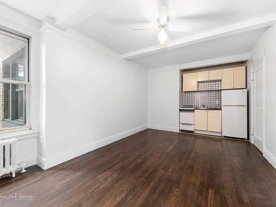 1st image of 325 W 45th St APT 514