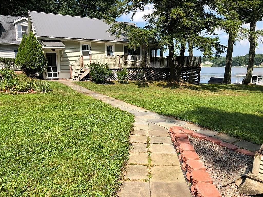6188 Spiegel Pkwy, North Rose, NY 14516 | Zillow