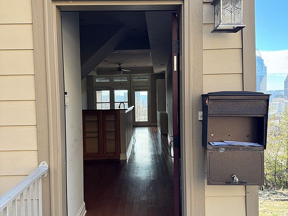 2nd image of 373 Oregon St Unit 1