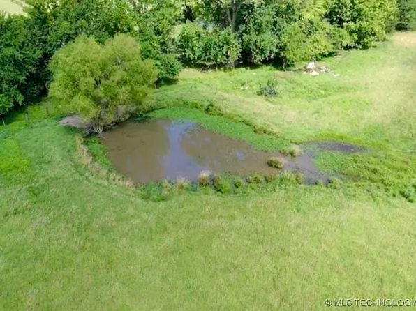 68330 E 300th Rd, Grove, OK 74344