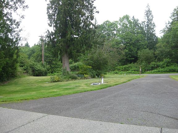 3rd image of 19006 26th Ave NW