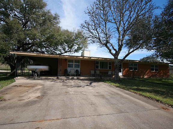 2nd image of 3713 River Oaks Dr