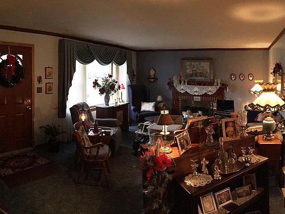2nd image of 226 Fairground Blvd