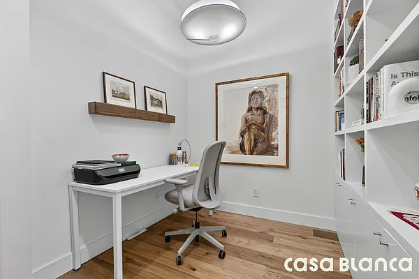 Office 1, photo 1