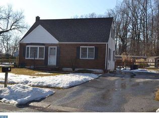 18 W Redmont Rd, Wilmington, DE 19804