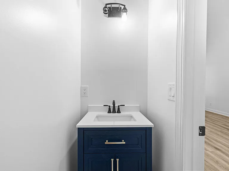 36021 Brampton Dr — Photo 30