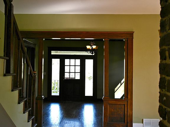 5th image of 2144 Island Home Blvd