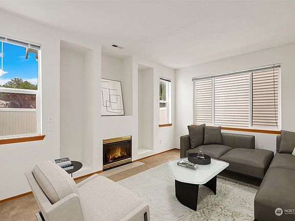 3rd image of 11209 3rd Avenue Ct E