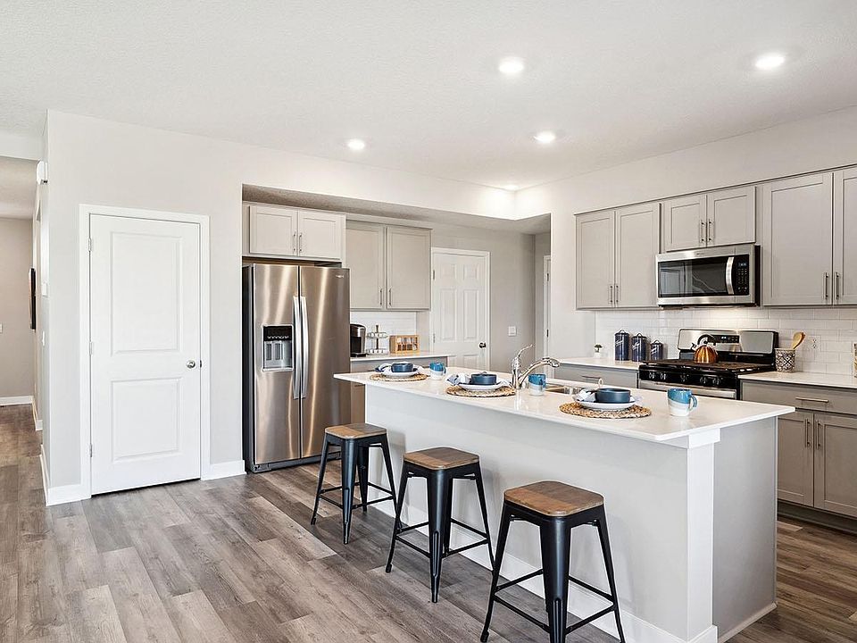 1st image of 17062 Draper Way