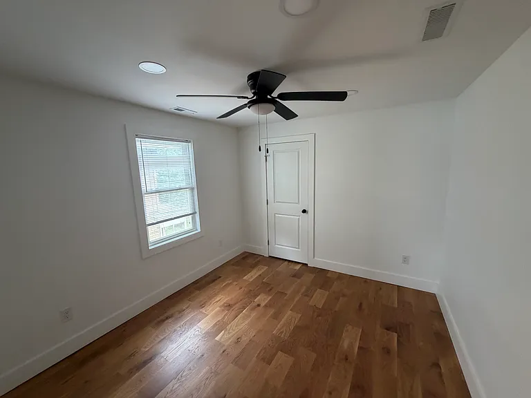 359 Alden Ave #A — Photo 17