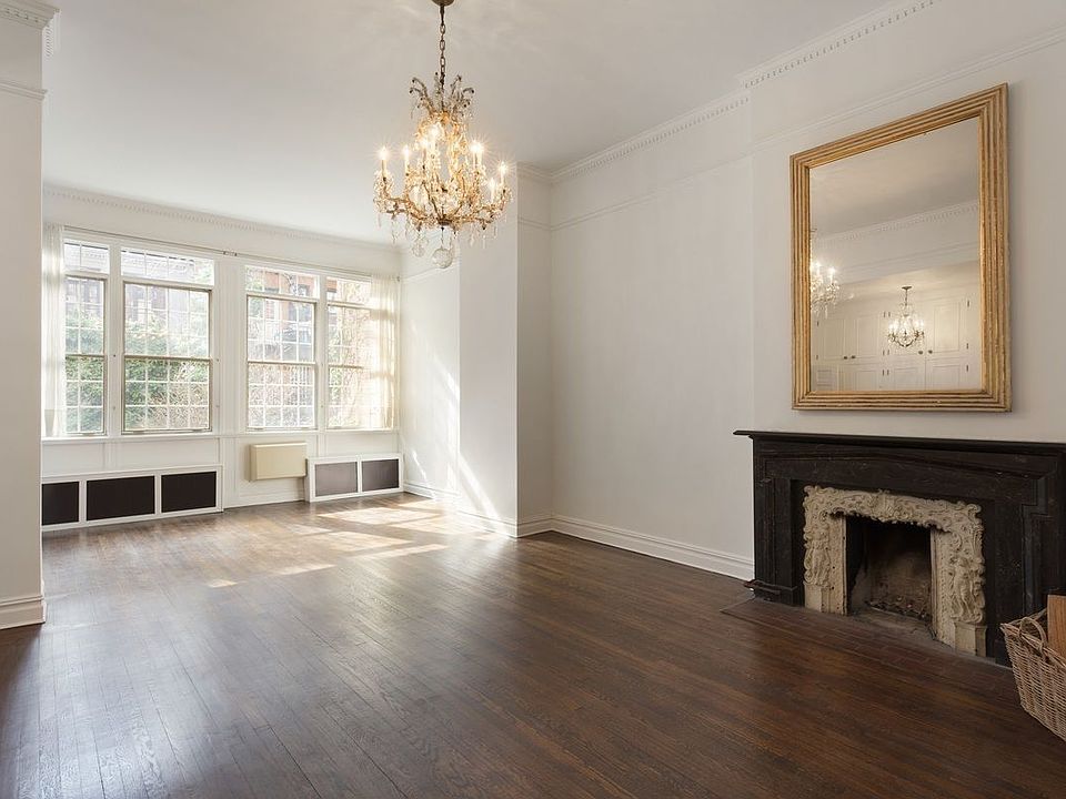 1st image of 20 W 9th St Fl 2