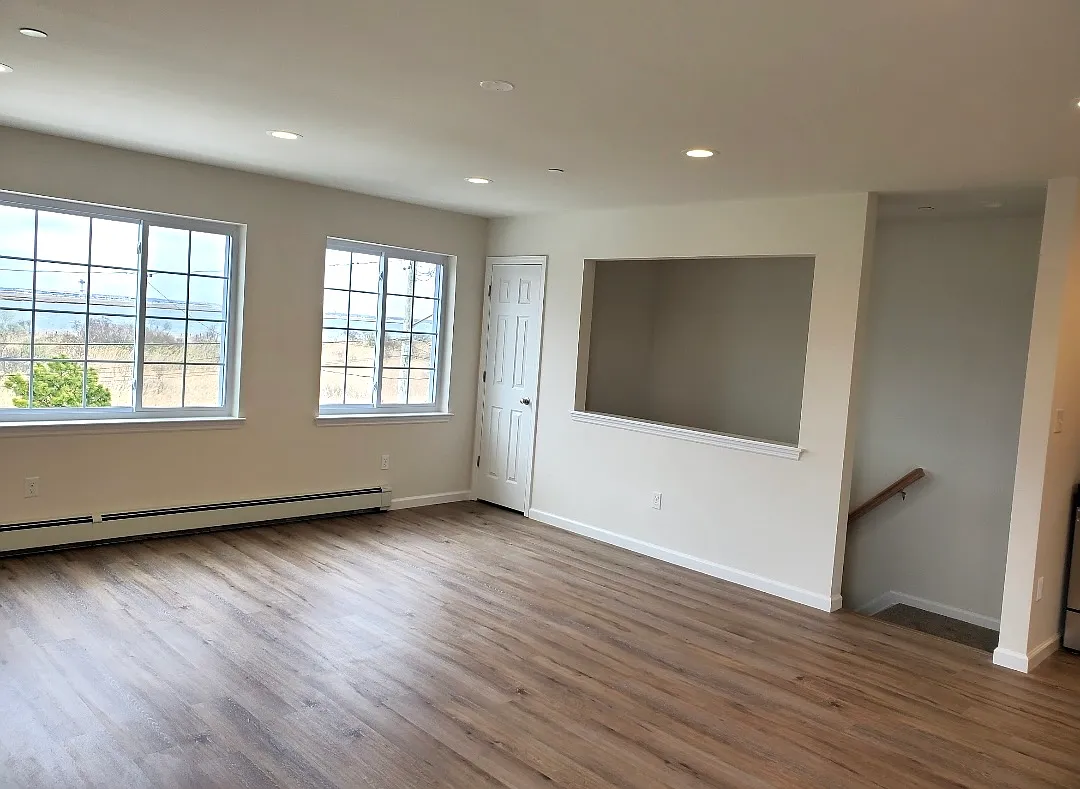 Building Photo - 6261 De Costa Ave #2