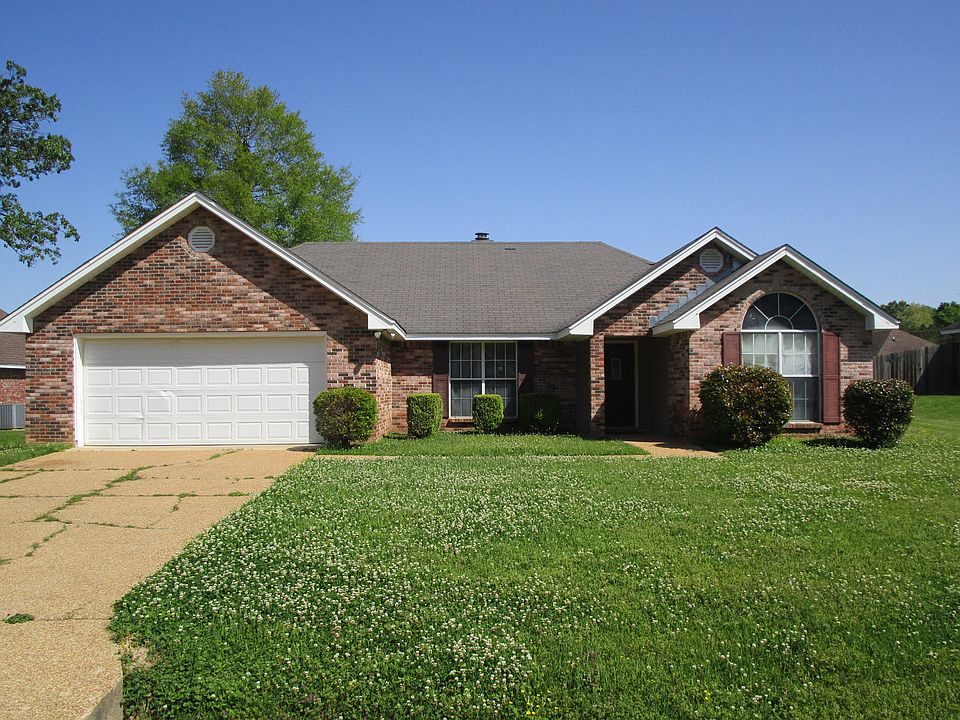 1st image of 544 Hillandale Dr