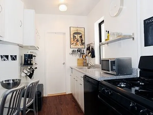 Sold by Citi Habitats | media 4