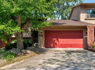 1042 Woodland Park Dr, West Des Moines, IA 50266