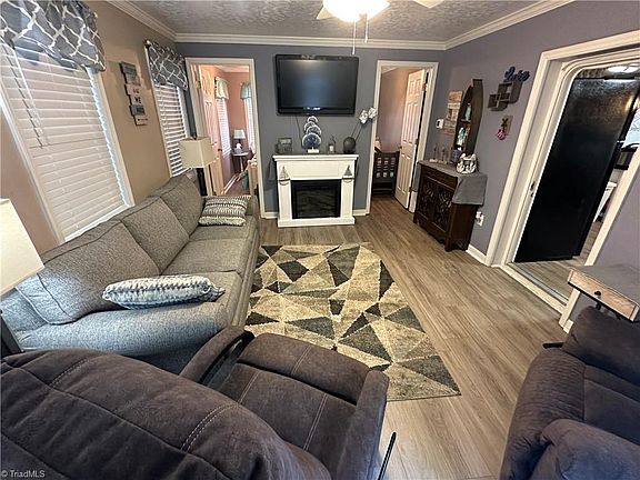 4th image of 138 Marina Dr