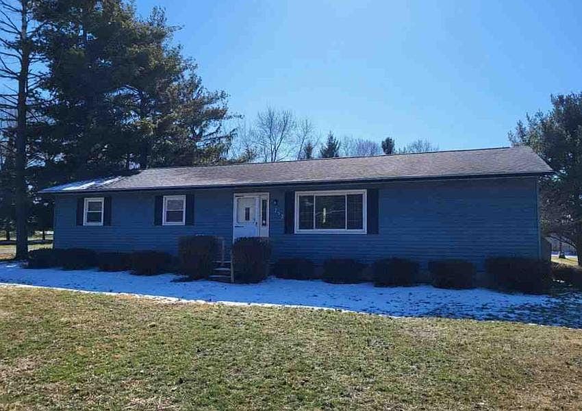 1st image of 752 E Township Road 122
