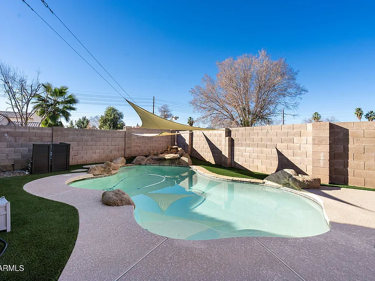1638 E Barbarita Ave — Photo 29