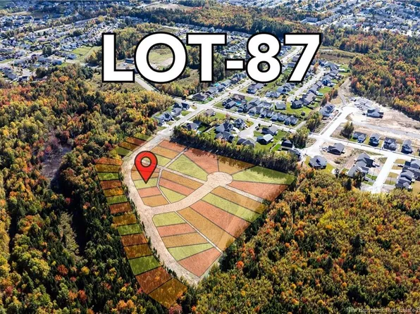 87 Mitchell Wayne Dr, Fredericton, NB E3G 0B8