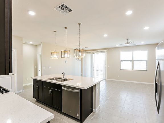 5th image of 6835 W Parkway Dr