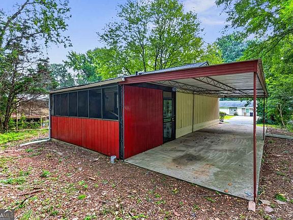 5th image of 6177 Crestview Ln