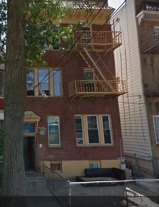1st image of 118 Norwood St APT 3