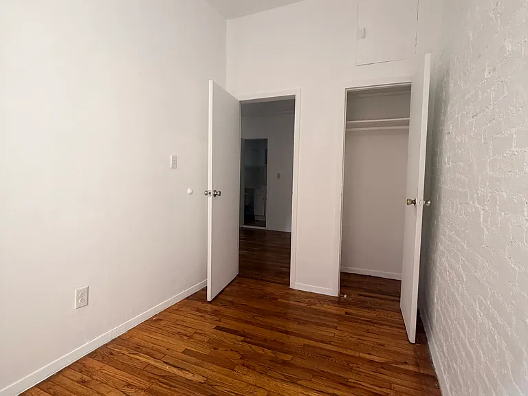 158 1st Ave #6 — Photo 8