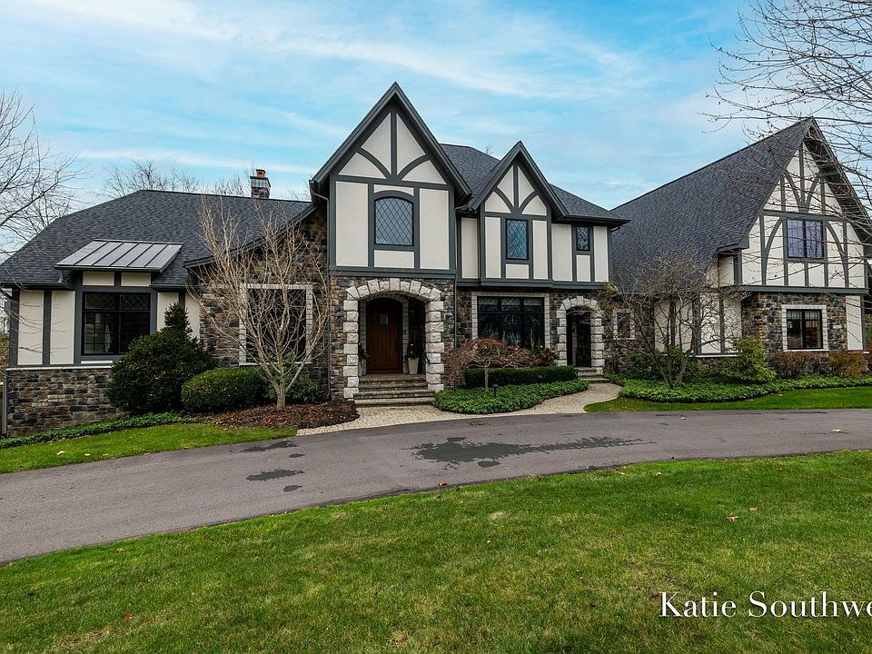 1st image of 5742 Manchester Hills Dr SE