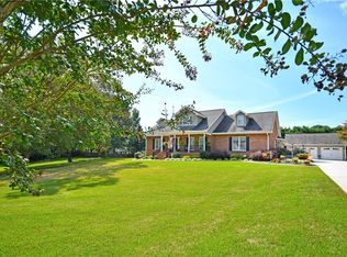 847 Perkins Creek Rd, Seneca, SC 29678