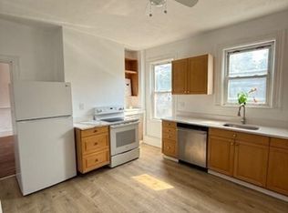 58-59 Aspinwall Ave #1, Brookline, MA 02446