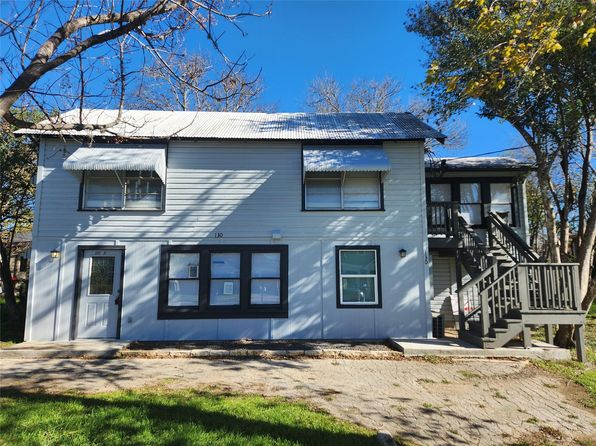 130 Olive St Unit 201B