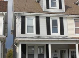 208 W Hazard St, Summit Hill, PA 18250