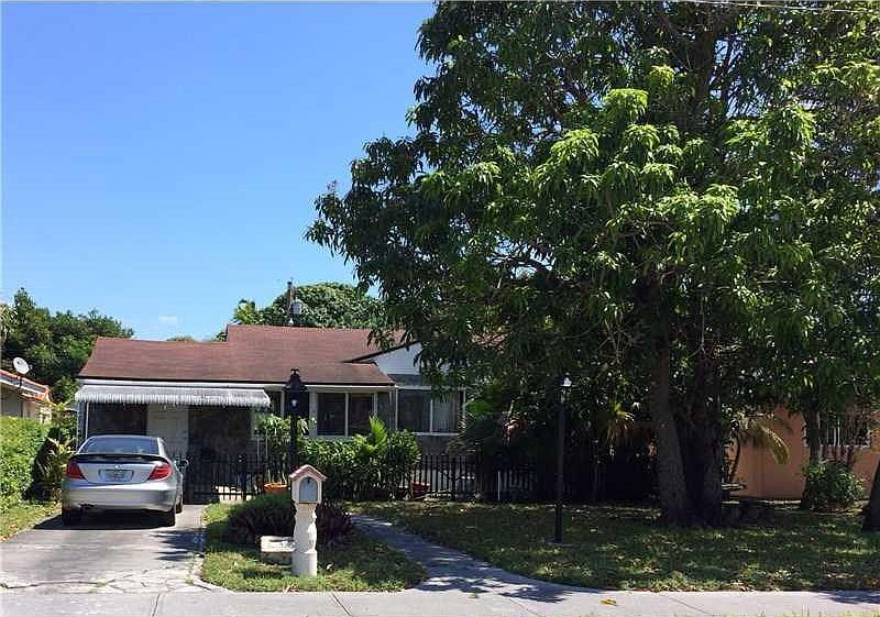 1st image of 73 Ludlam Dr