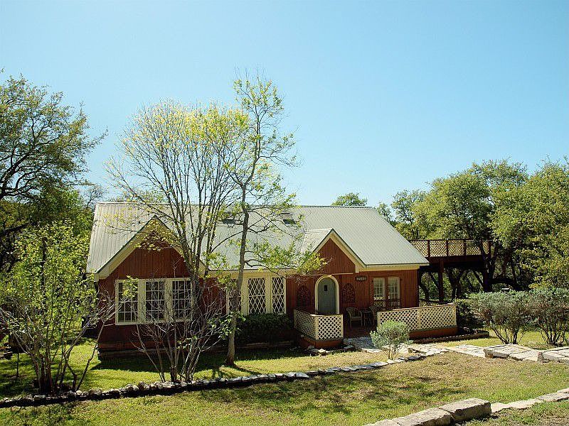 1st image of 2210 Saratoga Dr