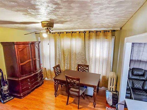 3rd image of 11535 148th St