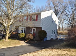 513 Hillside Ave, Havertown, PA 19083